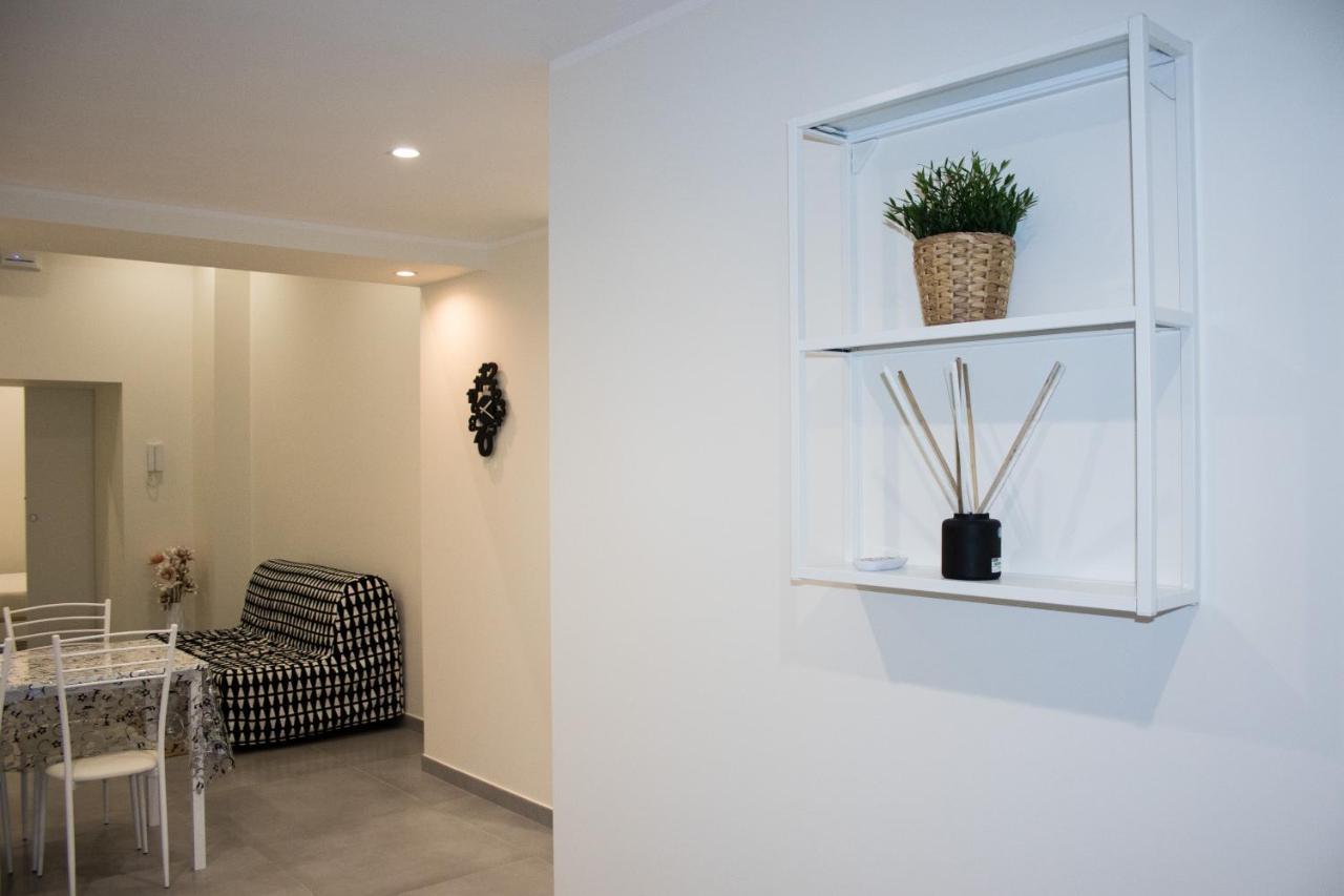 Suite Meghan Home Catánia Buitenkant foto