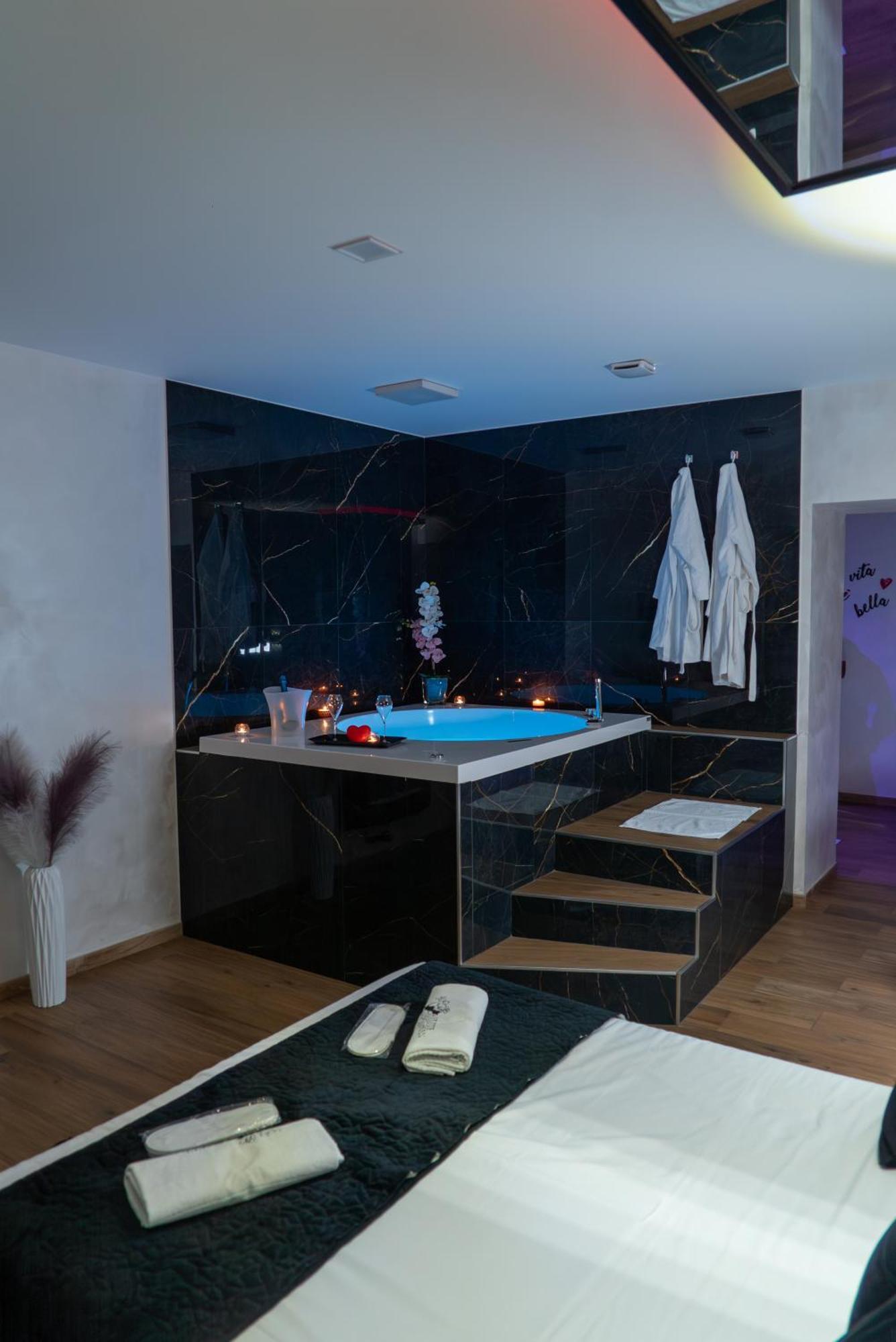 Suite Meghan Home Catánia Buitenkant foto